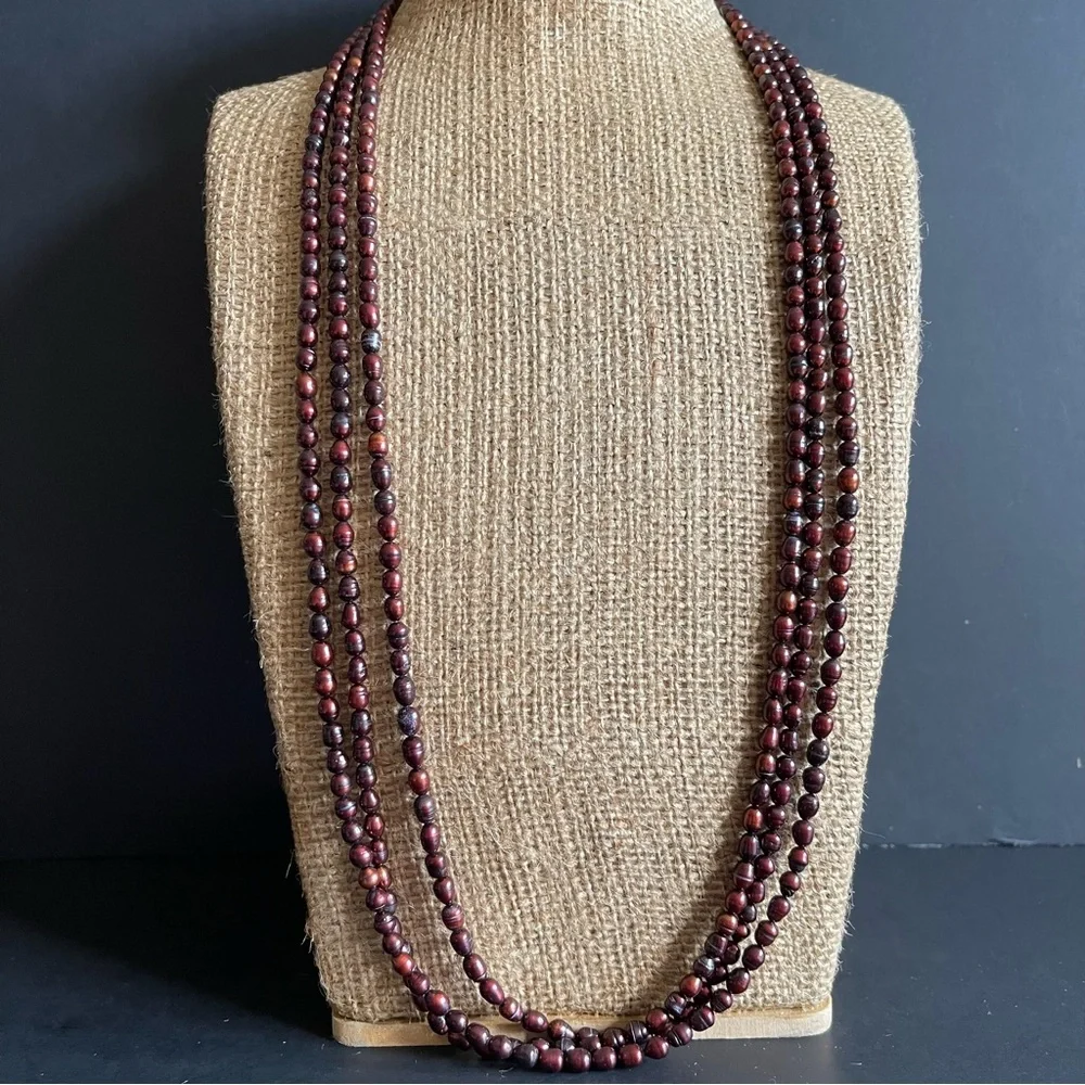 Elegant 3 Strand genuine freshwater pearl Beaded Necklace